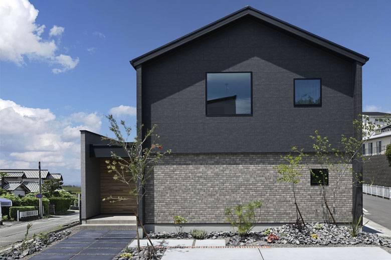 niko and ... EDIT HOUSE藤枝モデルハウス